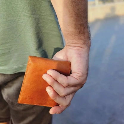 Ignis Craft Bifold Leather Wallet | Solo Dynamic Amber