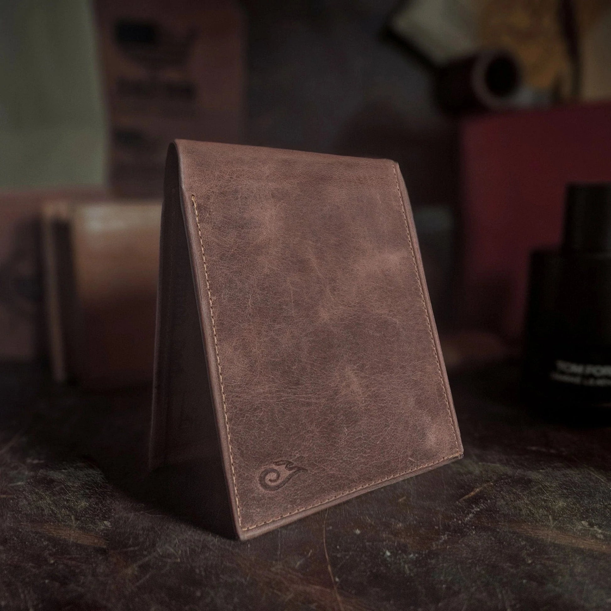 Ignis Craft Bifold Leather Wallet | Soloist Dusk