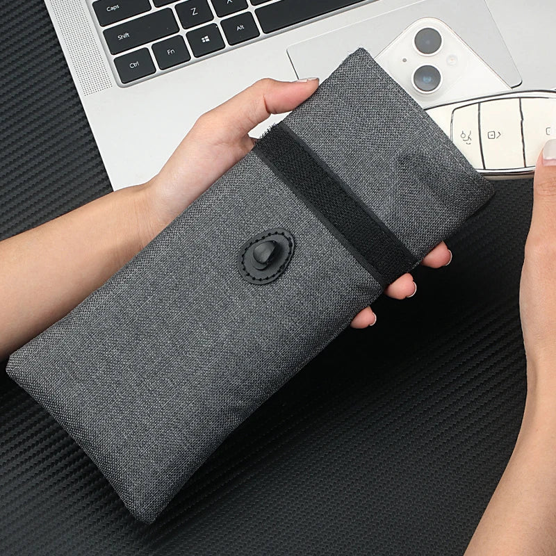Faraday bag for car keys blocking RFID signals — view 3