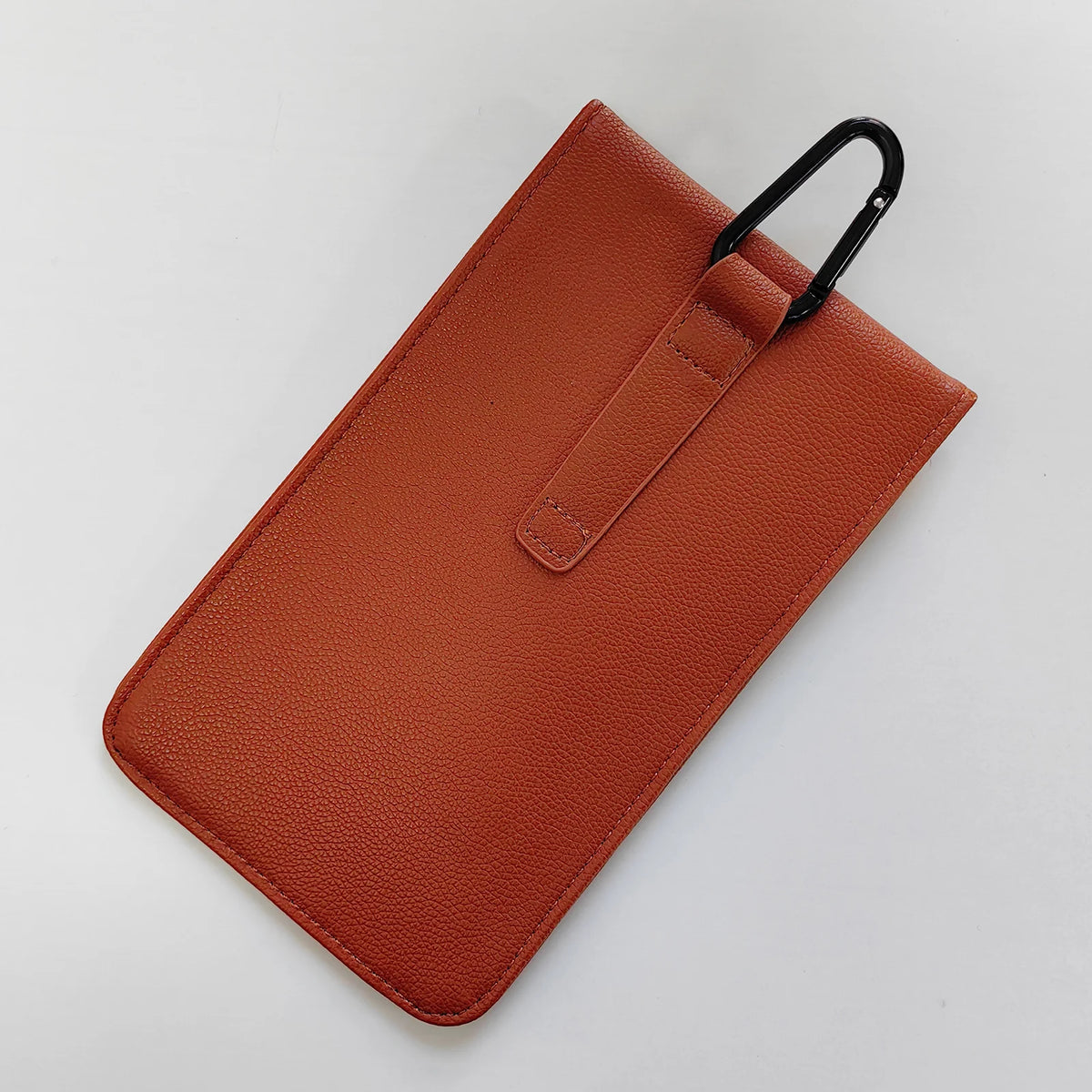 Faraday phone case with carabiner clip — image 3